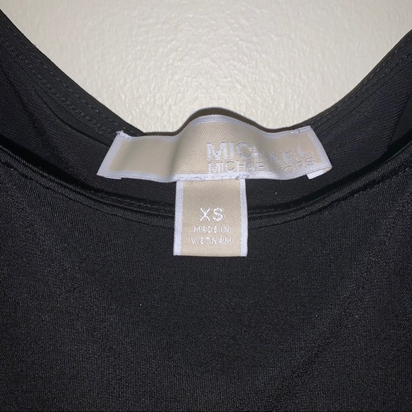 Michael Kors cold shoulder with gold accent dress‎ - Picture 5 of 7